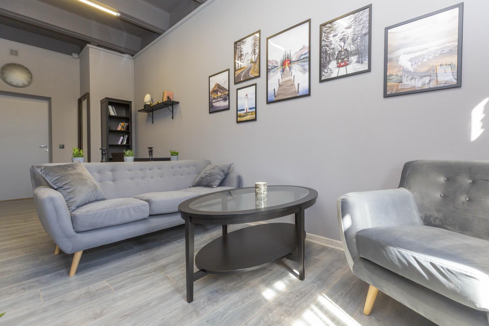 Серый кабинет №19